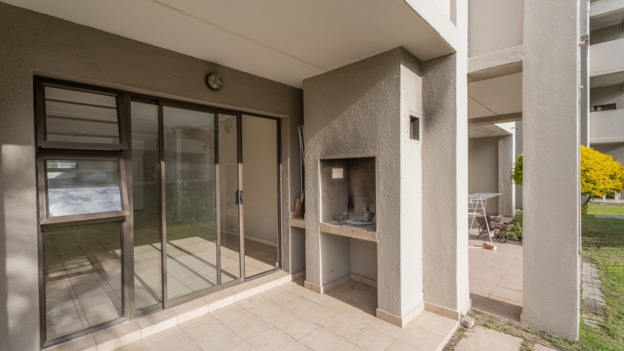 To Let 2 Bedroom Property for Rent in Vredekloof East Western Cape